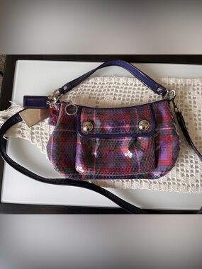 Coach poppy special editionsequin tartin groovy Crossbody - Navy, Burgundy, Pink